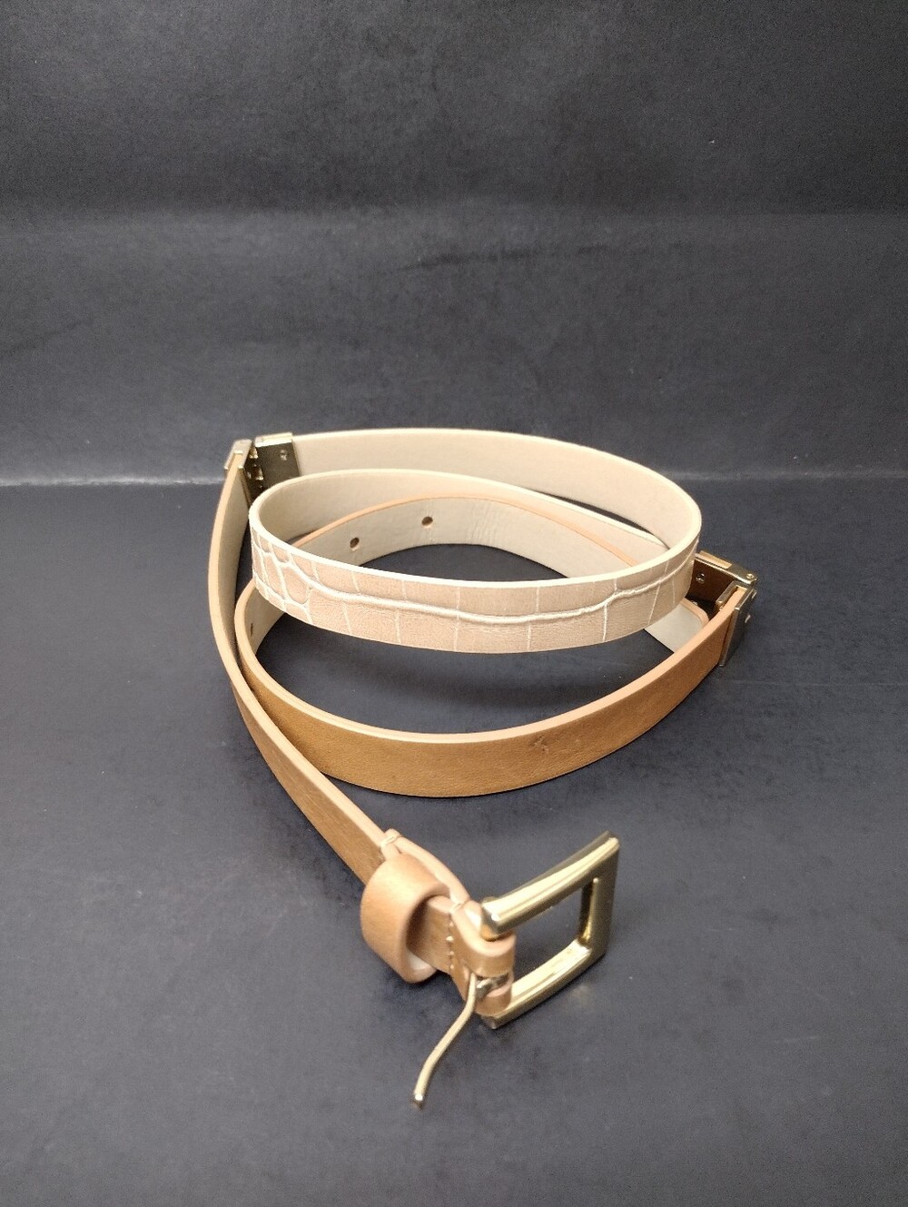 NEW - ANN TAYLOR - WOMEN'S BELT SIZE : M (41 in )